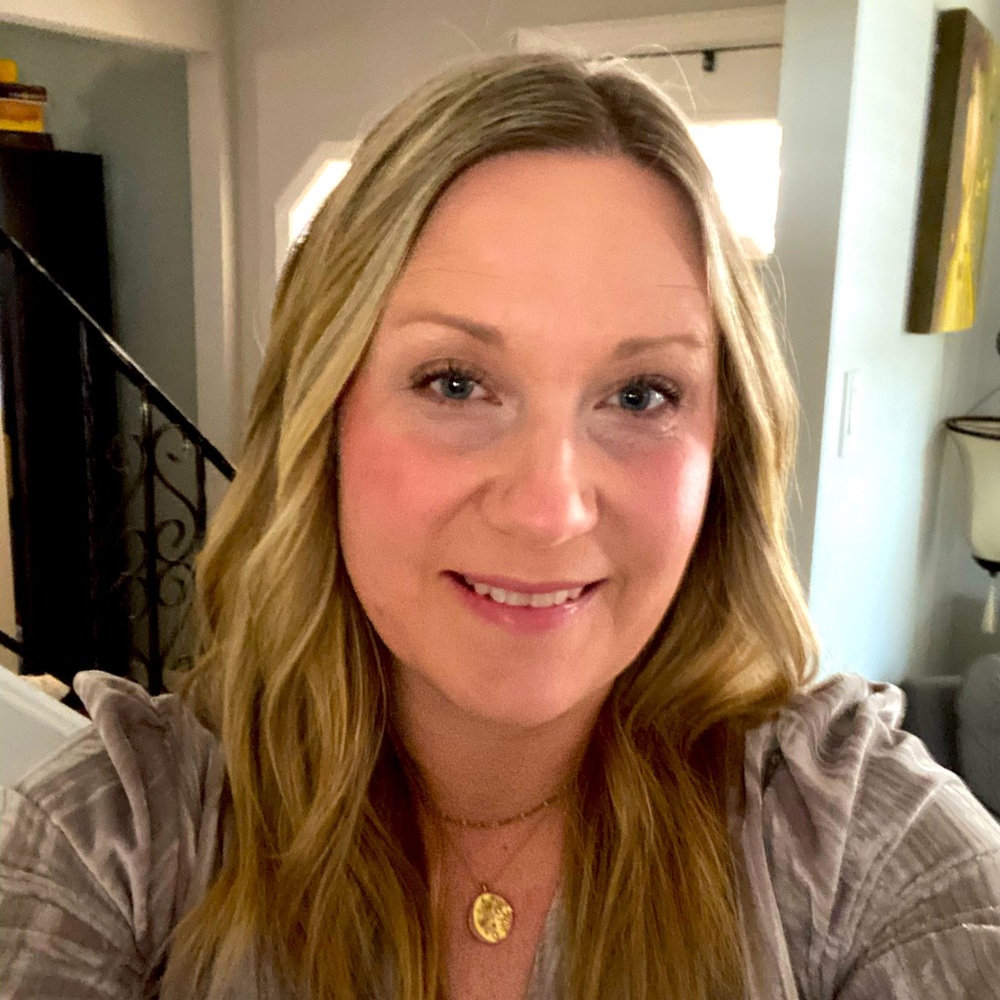 Meet your Posher, Kelly